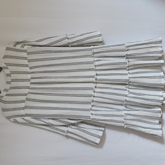 Lands End Gray & White Stripe Pull Over Cotton Dress.  Size Small - Picture 5 of 9